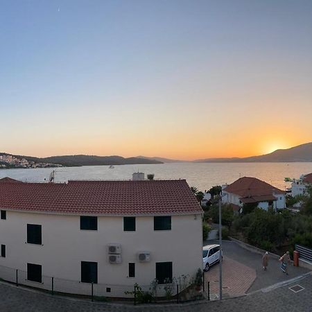 Apartment Ana Trogir Buitenkant foto