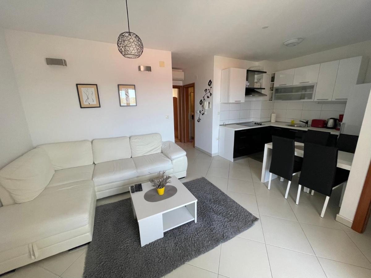 Apartment Ana Trogir Buitenkant foto
