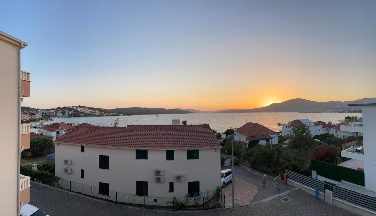 Apartment Ana Trogir Buitenkant foto